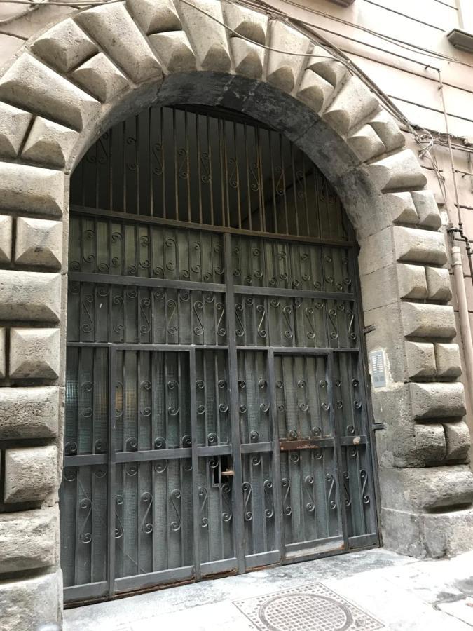 Agora Singola Con Bagno Privato Adiacente Bed & Breakfast Napoli Eksteriør bilde